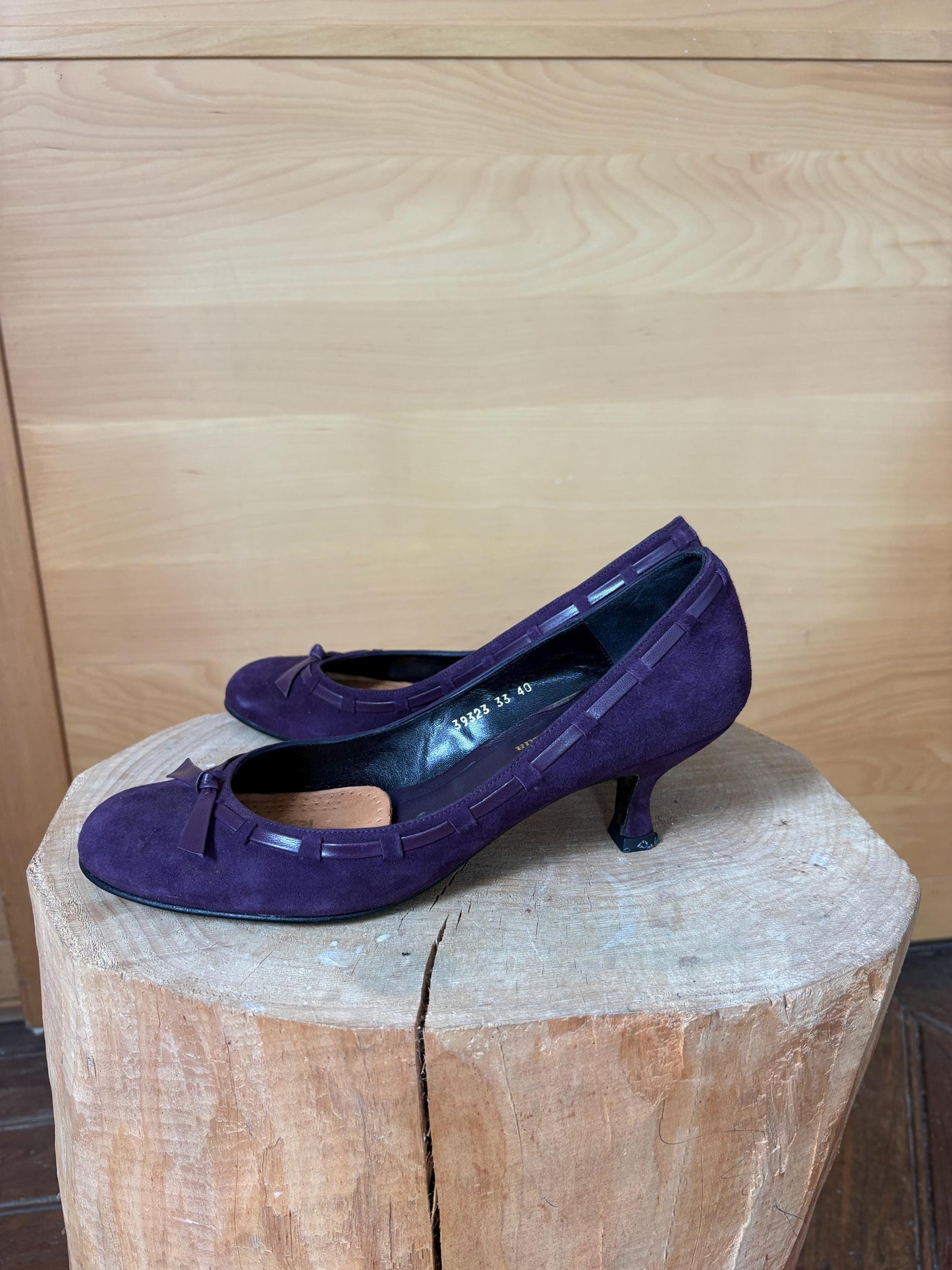 Sacha London Suede Leather Heels, Made in Spain, Purple Leather Pumps, Luxury Designer Shoes, Vintage Style, EU 40, Elegant Shoes