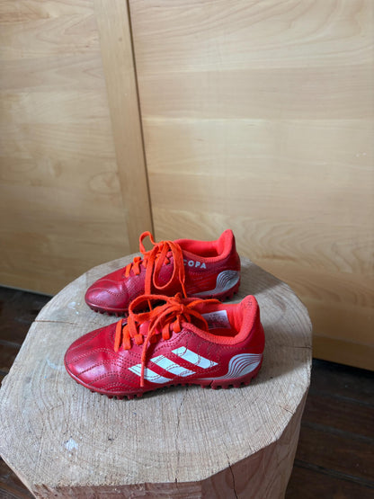Adidas Kids Football Boots UK 10, Red Soccer Cleats, Junior Football Shoes EU 28, Training Boots, Sports Shoes, Secondhand