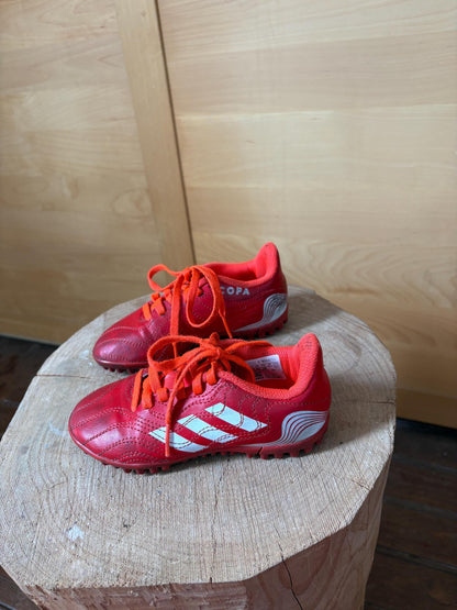 Adidas Kids Football Boots UK 10, Red Soccer Cleats, Junior Football Shoes EU 28, Training Boots, Sports Shoes, Secondhand
