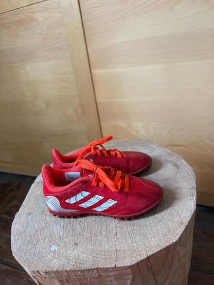 Adidas Kids Football Boots UK 10, Red Soccer Cleats, Junior Football Shoes EU 28, Training Boots, Sports Shoes, Secondhand