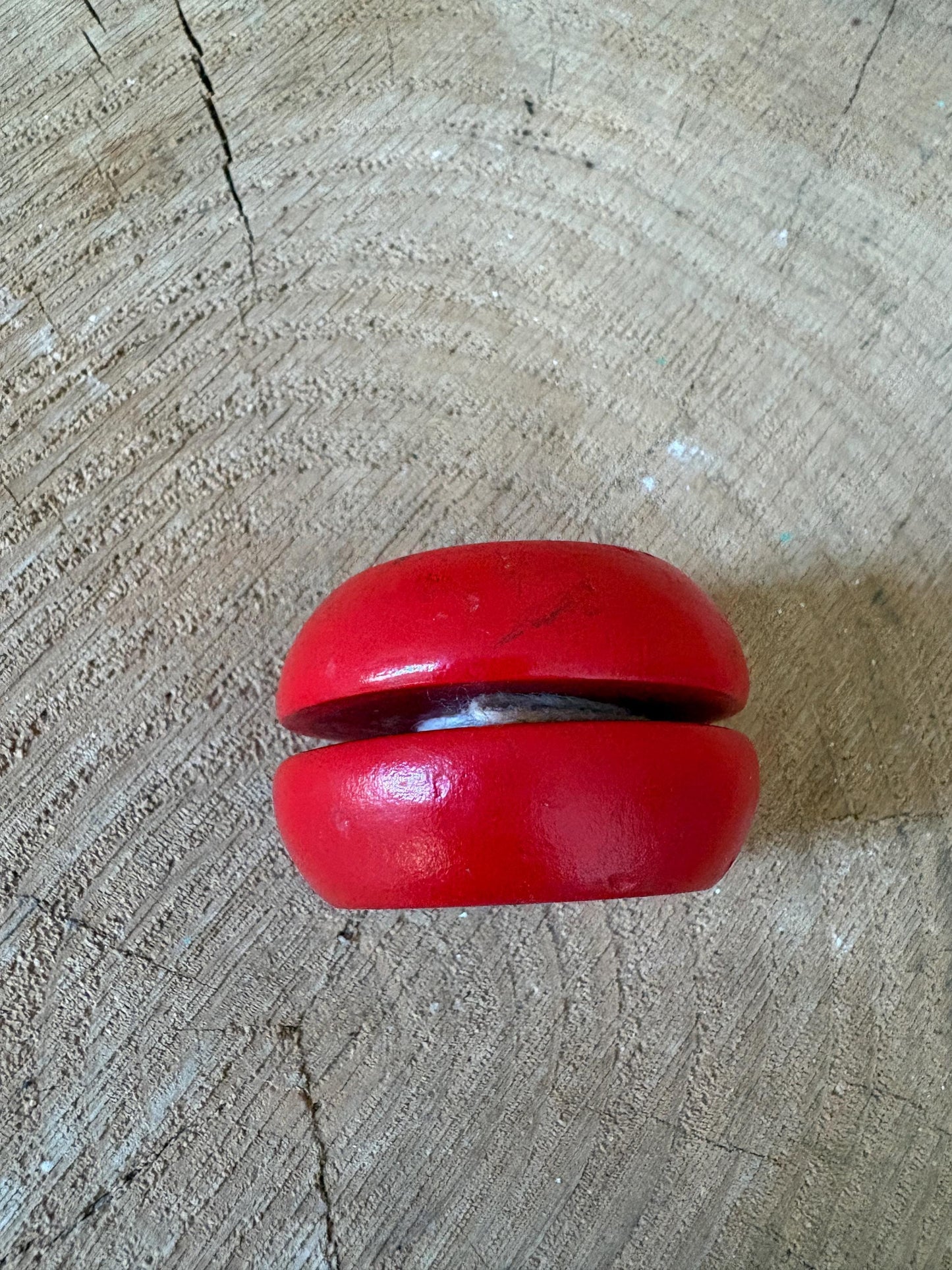 Wooden Ladybug yoyo Toy, Red Painted Ladybird Disc, 5 cm, Secondhand Collectible, Small Nature Toy