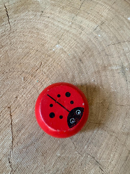 Wooden Ladybug yoyo Toy, Red Painted Ladybird Disc, 5 cm, Secondhand Collectible, Small Nature Toy