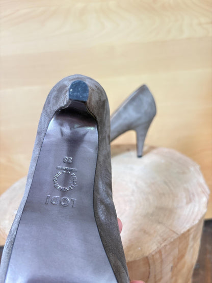 Brown Suede Leather Pumps Made in Spain — additional view 6