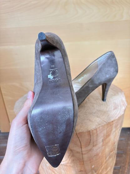 Brown Suede Leather Pumps Made in Spain — additional view 7