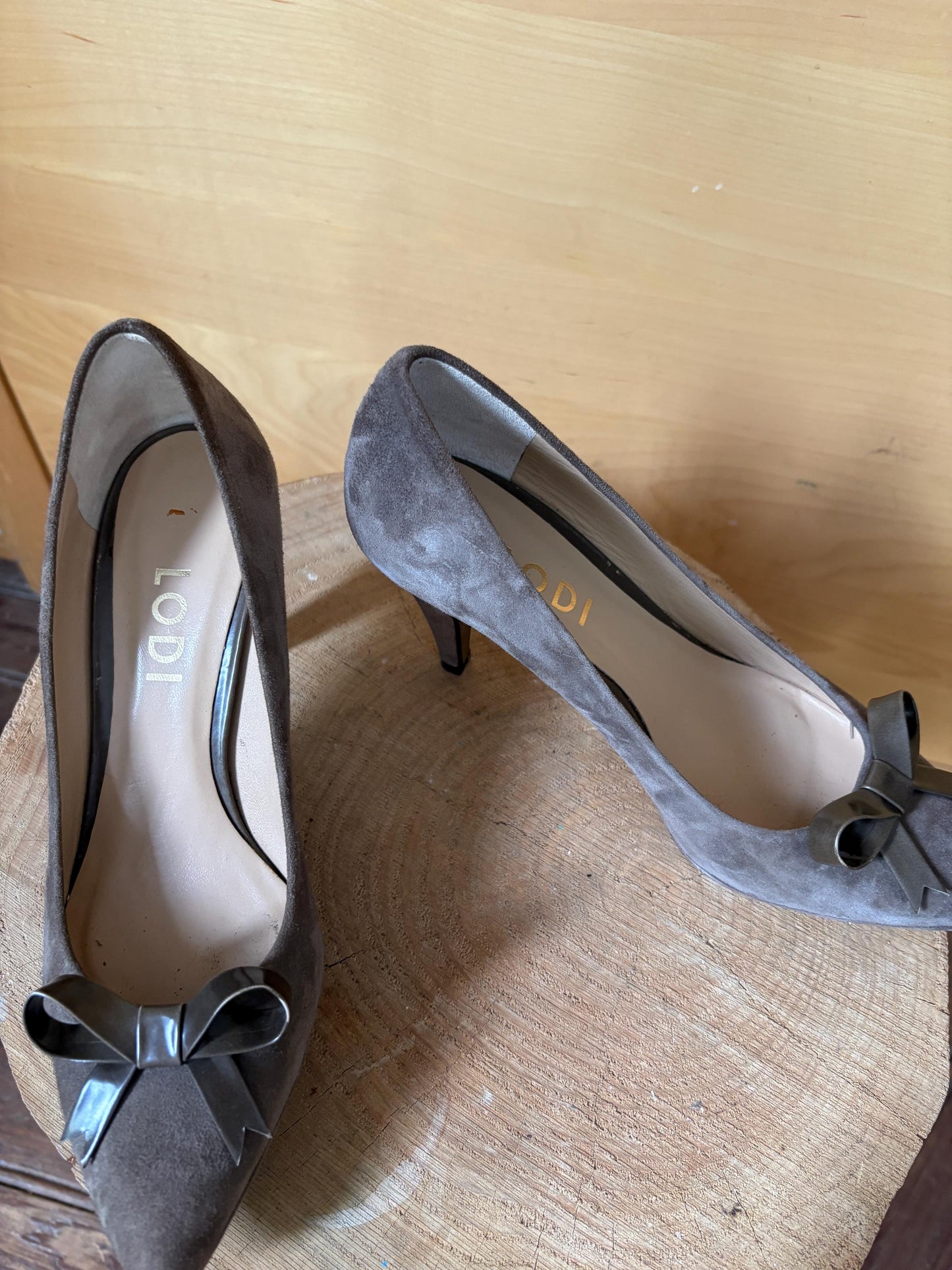 Lodi Suede Leather Pumps EU 38, Made in Spain, Designer Brown Heels, Pointed Toe, Platform Pumps, Elegant Women's Shoes
