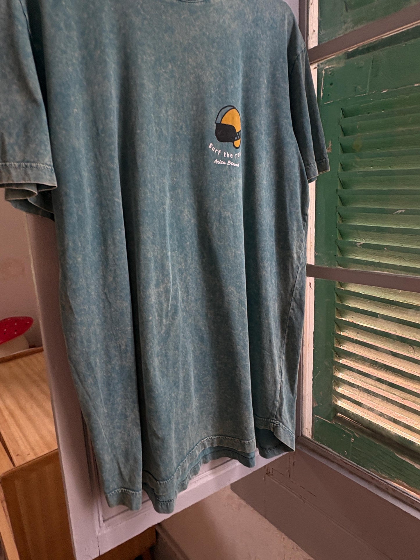 Vintage Cotton surf Shirt, Men's L, Surf Style Button Up, Casual Overshirt, Sustainable Menswear