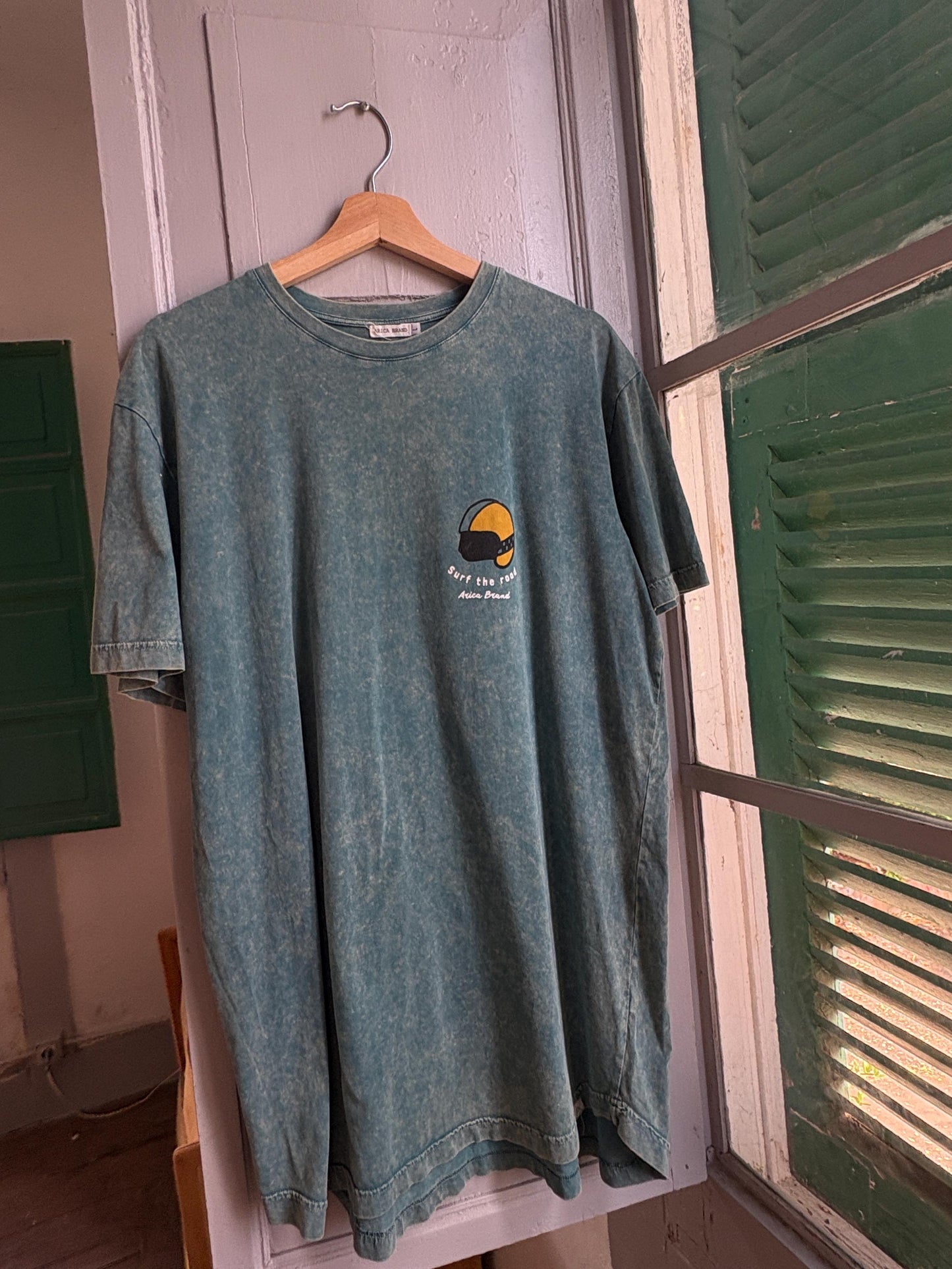 Vintage Cotton surf Shirt, Men's L, Surf Style Button Up, Casual Overshirt, Sustainable Menswear