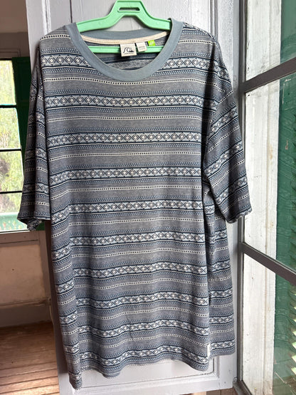 Vintage Quiksilver Tribal Stripe T Shirt, Men's Surf Tee, Festival Shirt, Y2K Skate T Shirt, Size L