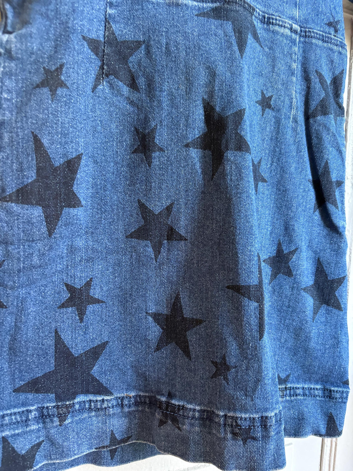 Stella McCartney Kids Star Print Denim Dress — additional view 5