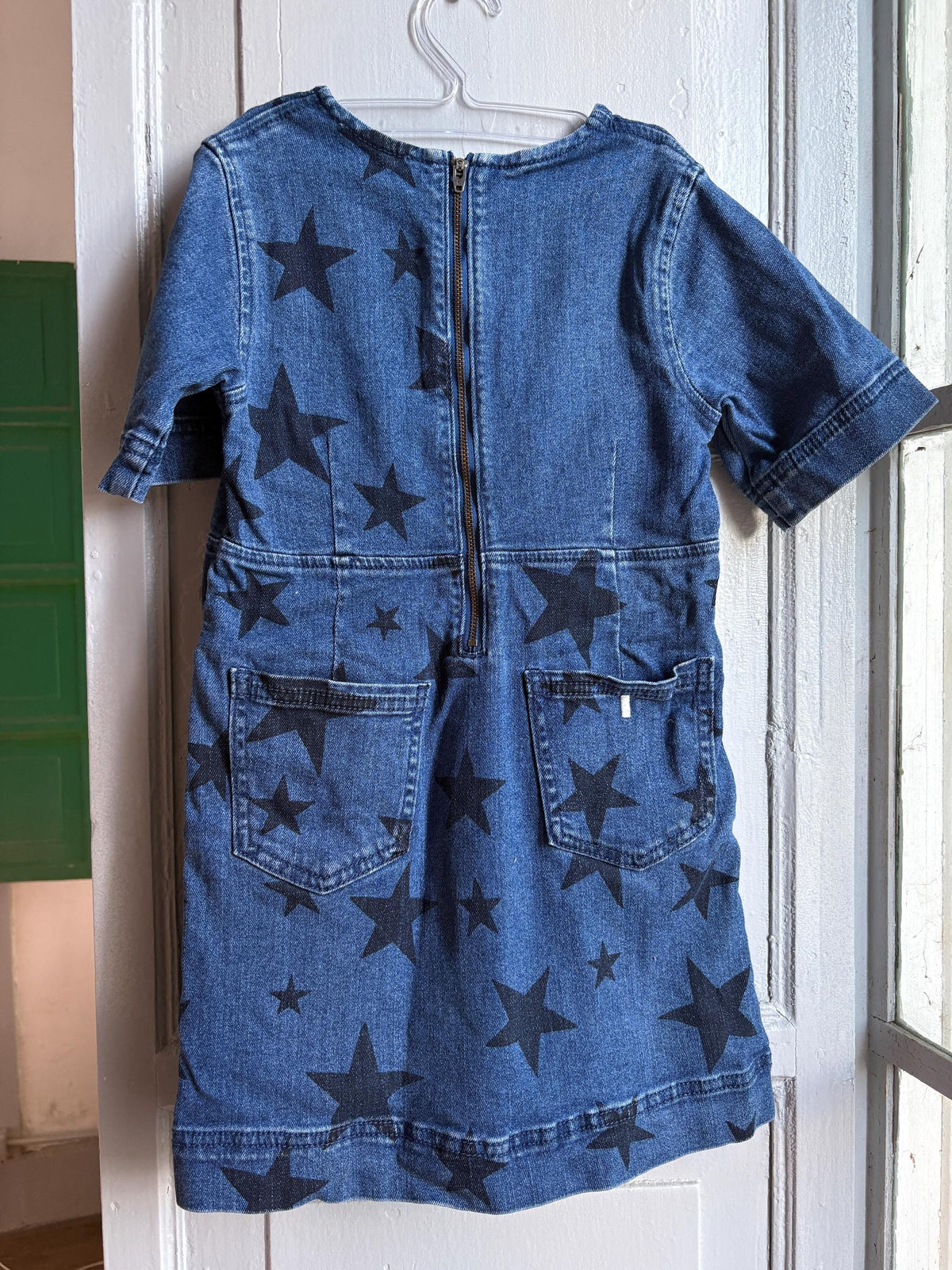 Stella McCartney Kids Star Print Denim Dress — additional view 12