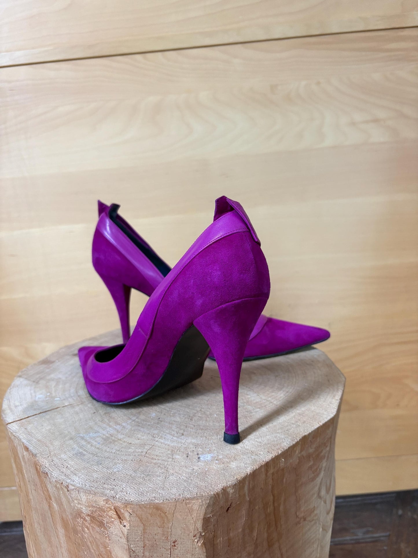 Luxury  Pura López Pink Suede Leather Heels EU 40, Designer Pumps Made in Spain, Fuchsia Stiletto Shoes