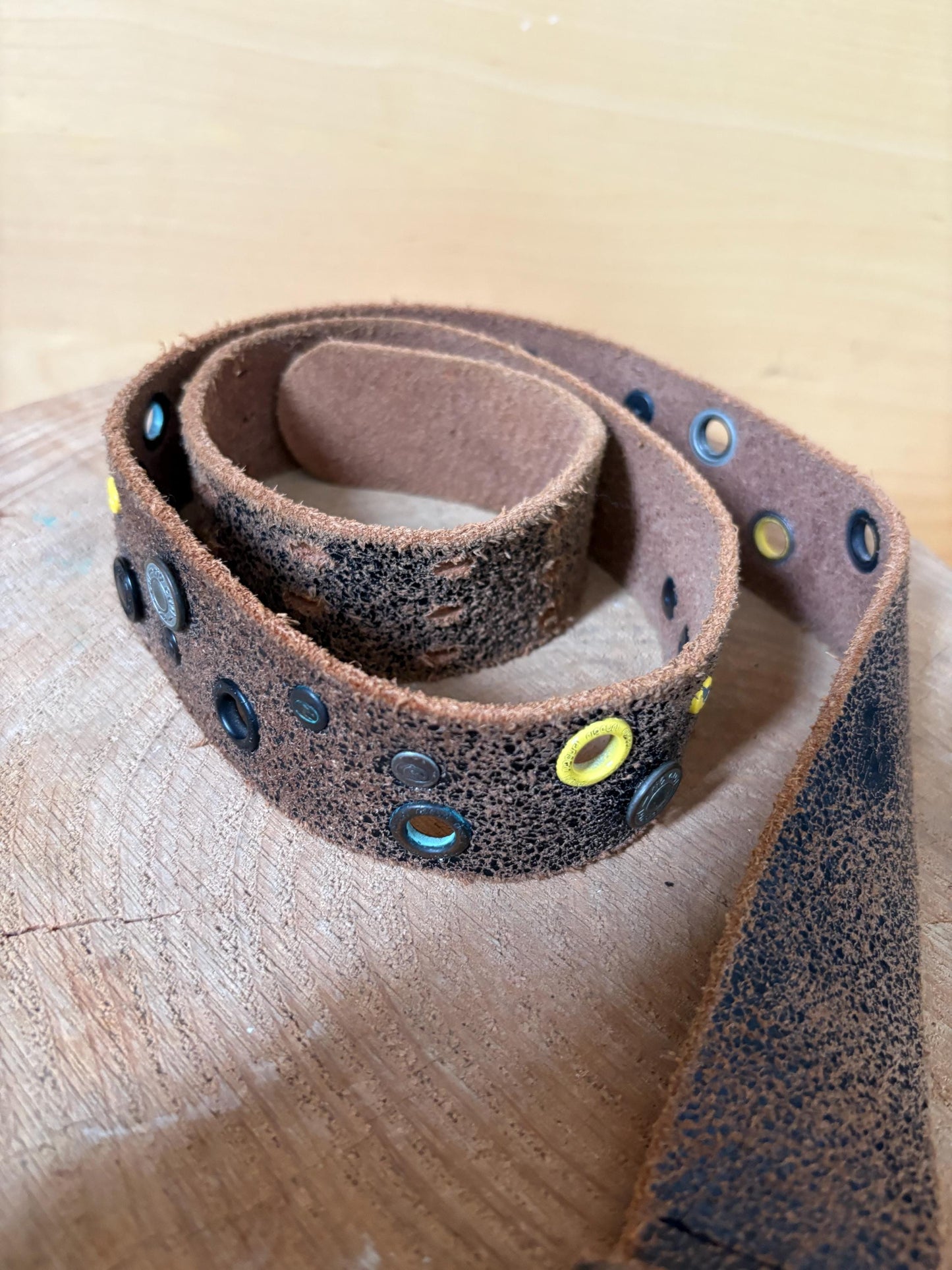 Rip Curl Genuine Leather Belt Brown, Distressed Studded Belt, Surf Style Vintage Leather Belt, Unisex Festival Boho 106 cm