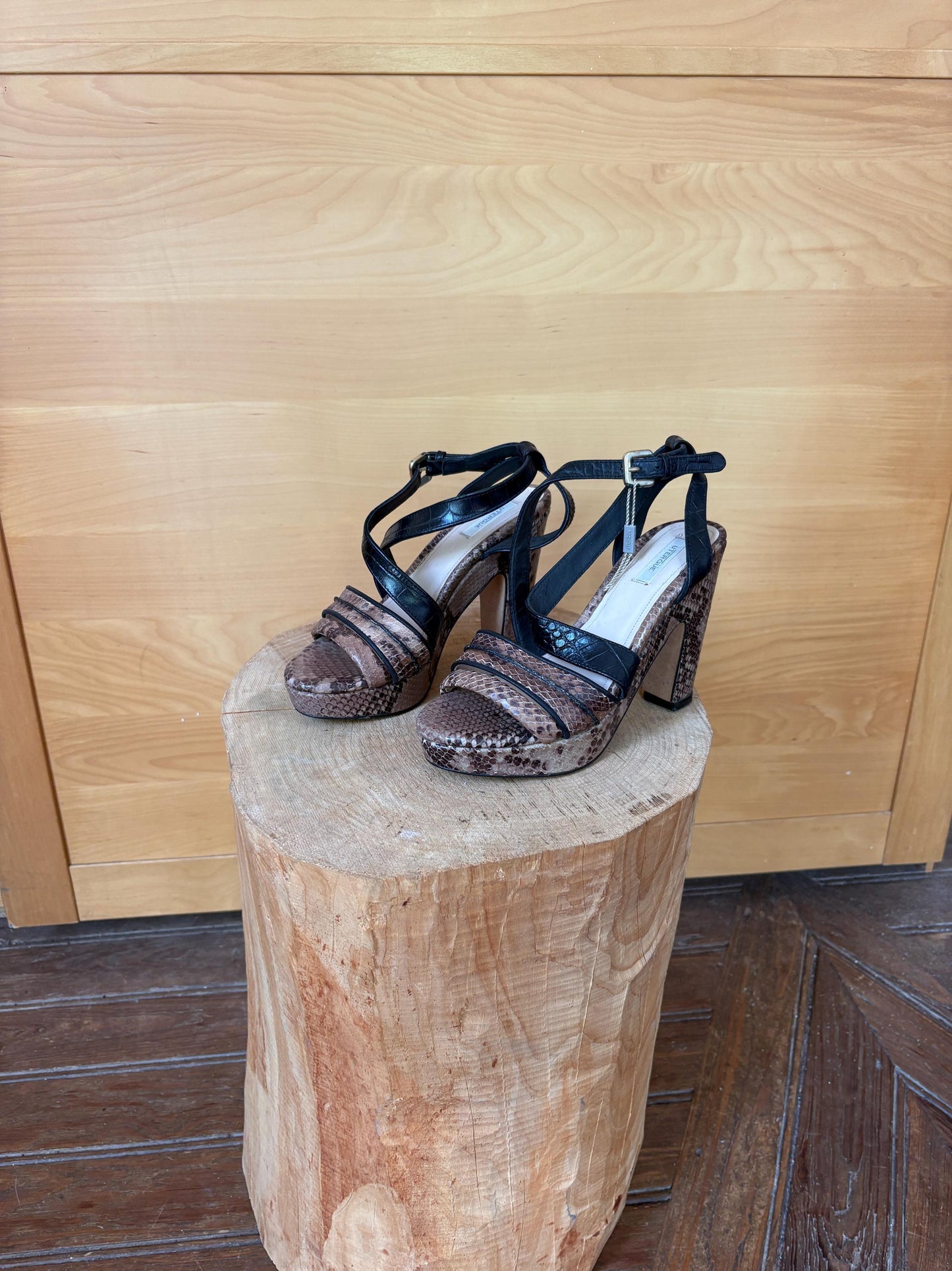 Uterqüe Leather High Heel Sandals EU 37, Made in Spain, Snake Print Block Heels, Designer Strappy Shoes, Luxury Secondhand