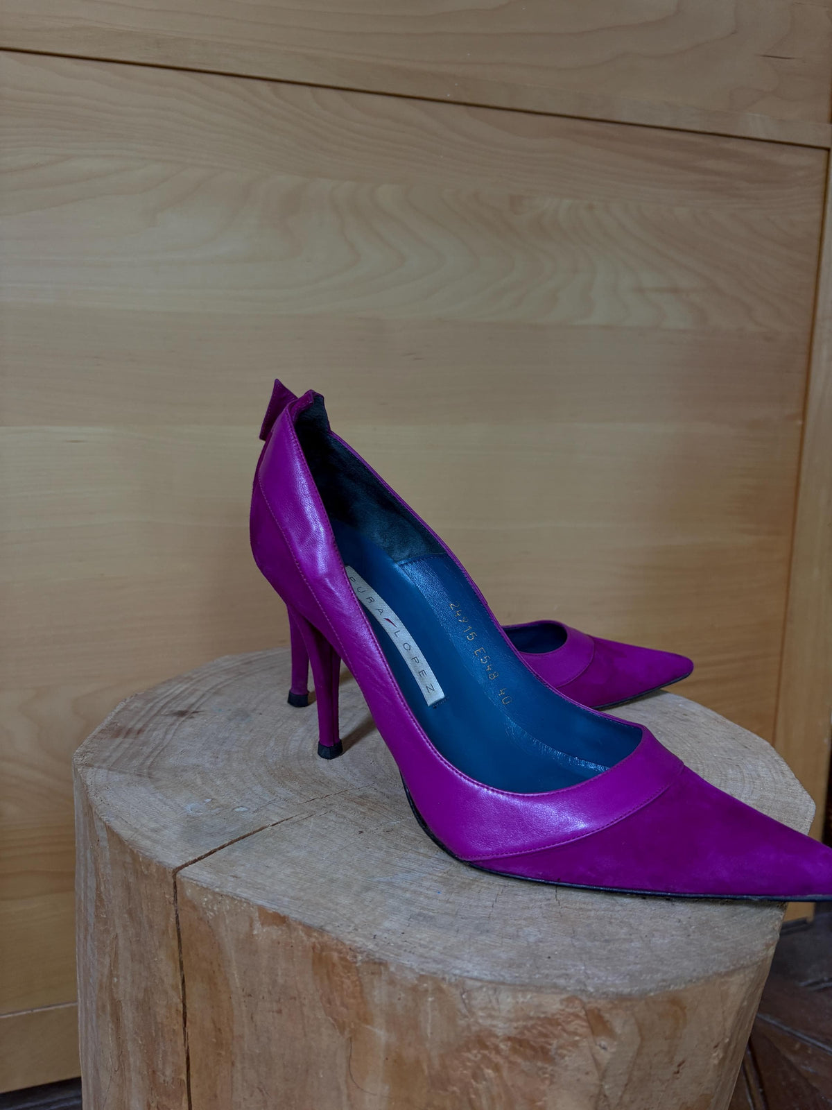 Luxury  Pura López Pink Suede Leather Heels EU 40, Designer Pumps Made in Spain, Fuchsia Stiletto Shoes