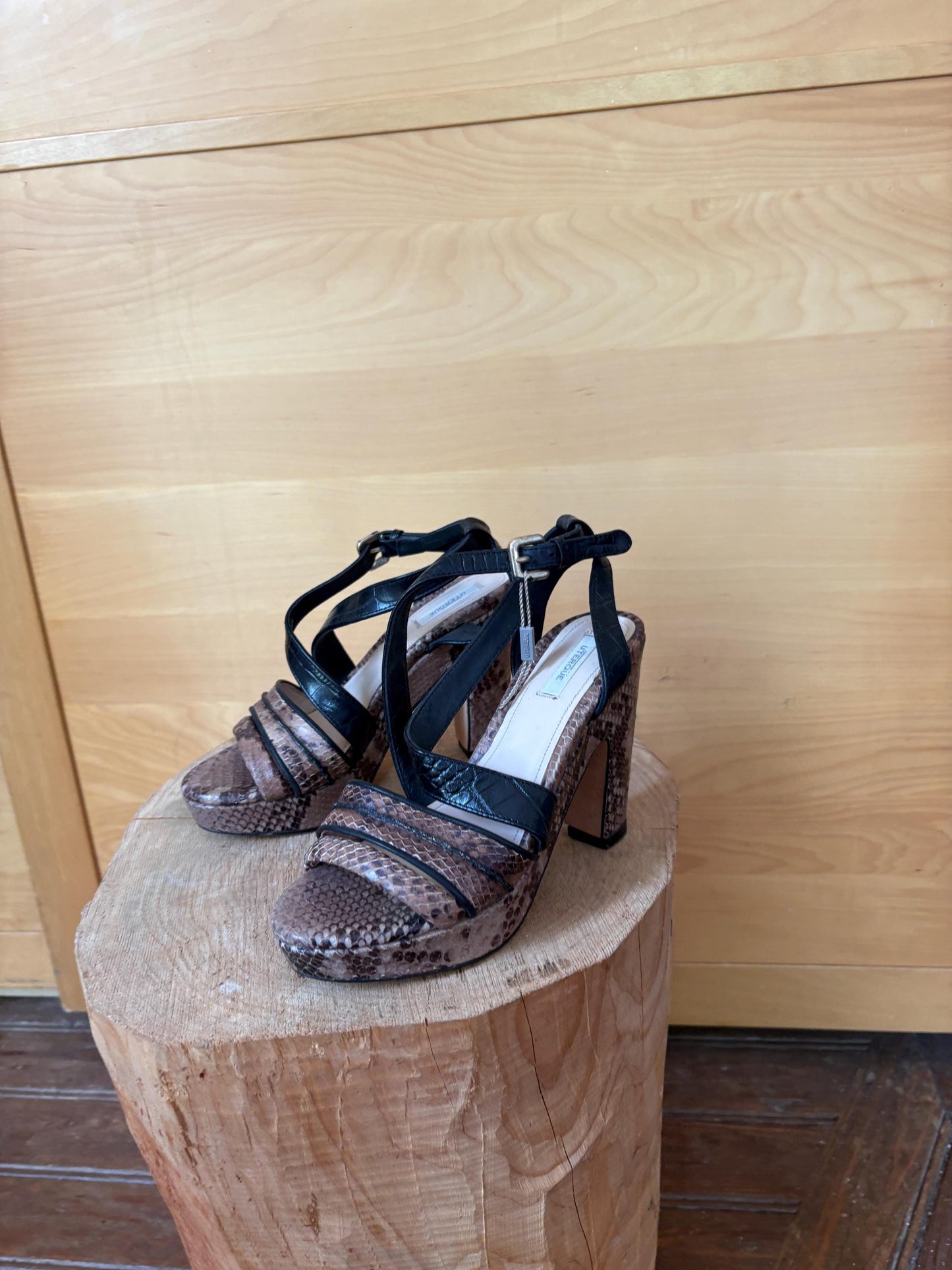Uterqüe Leather High Heel Sandals EU 37, Made in Spain, Snake Print Block Heels, Designer Strappy Shoes, Luxury Secondhand