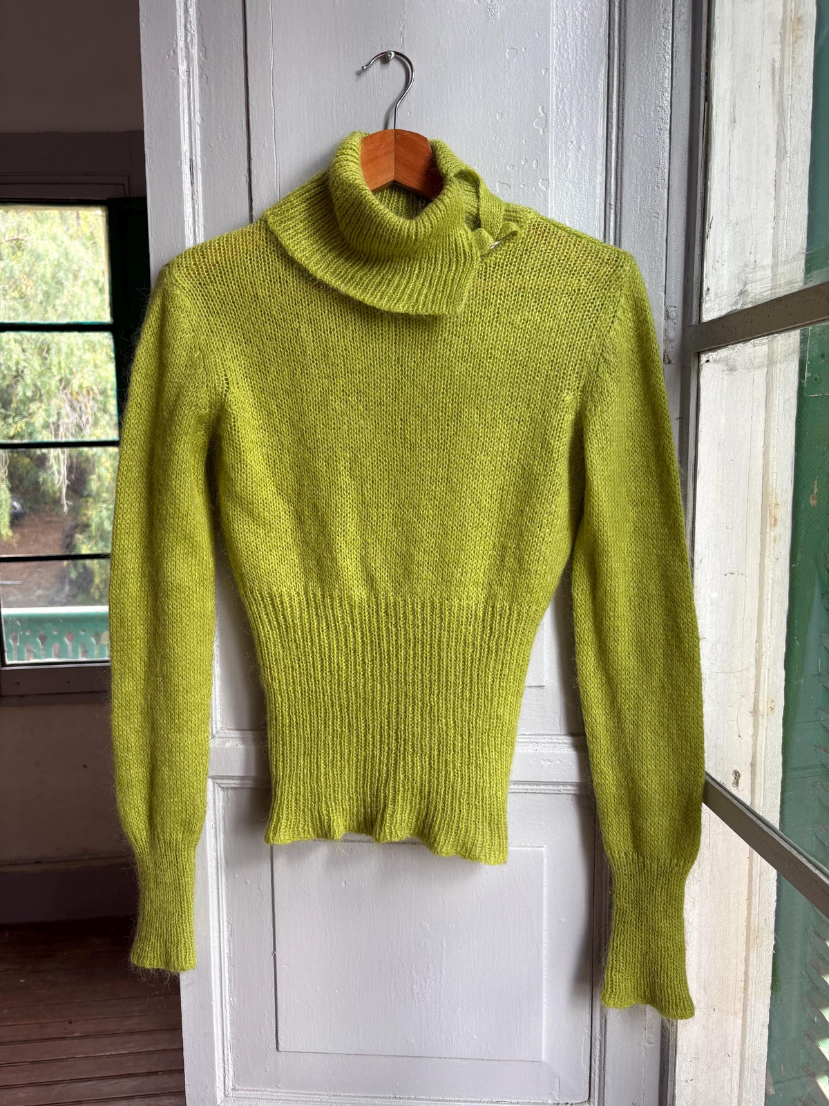 Sisley Lime Green Mohair Blend Turtleneck Sweater, Made in Italy, Y2K Fitted Knit, Pistachio Green Jumper