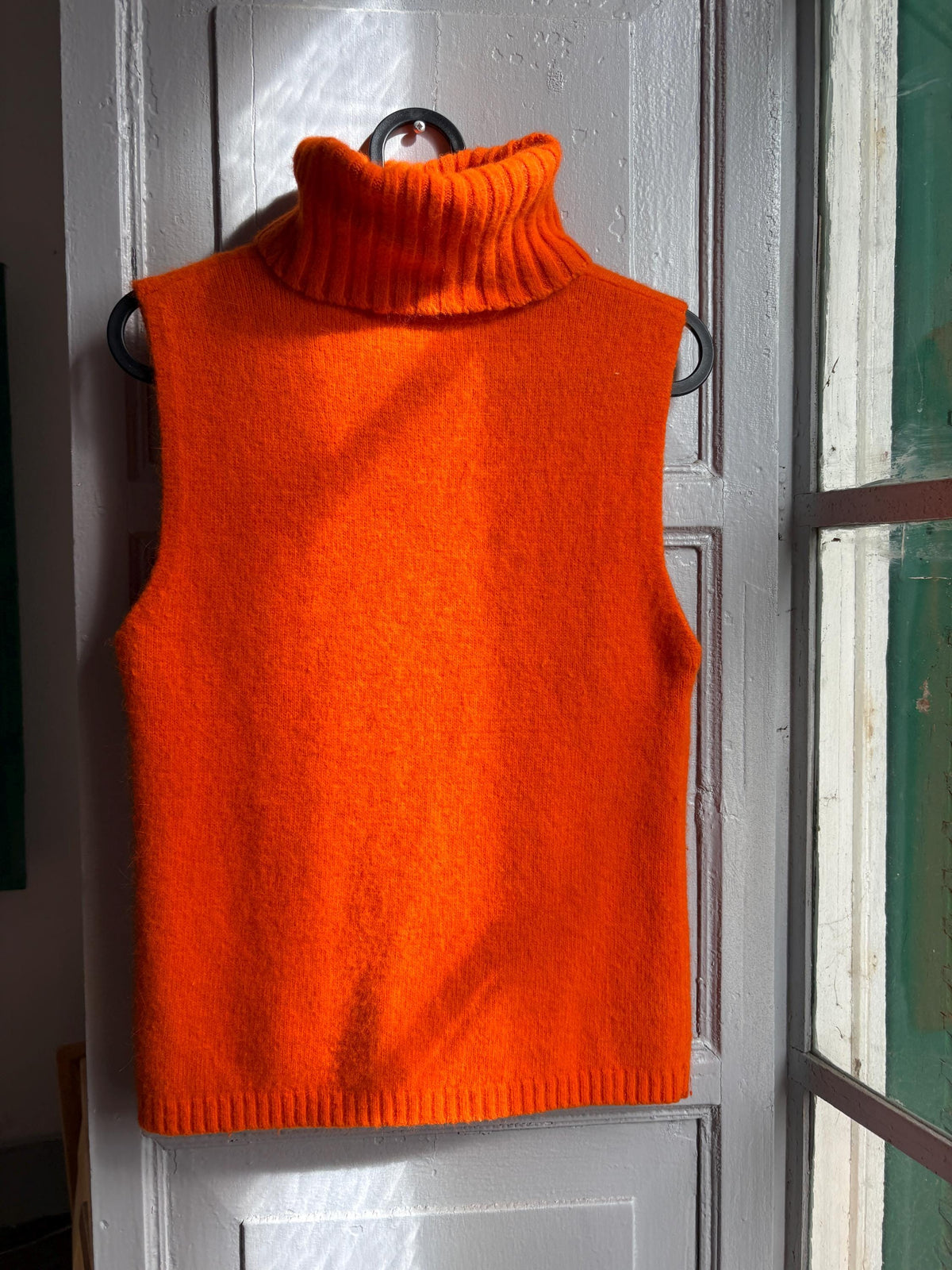 Y2K Orange Angora Turtleneck Tank Top, Soft Knit Sleeveless Sweater, Bright Pumpkin Orange Mock Neck Top, 2000s Minimalist Knit