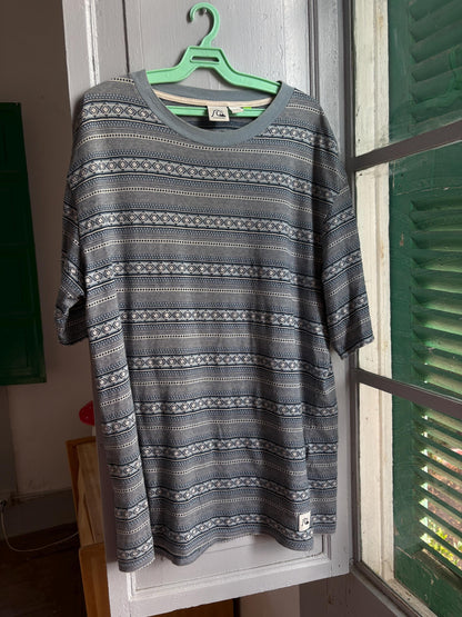 Vintage Quiksilver Tribal Stripe T Shirt, Men's Surf Tee, Festival Shirt, Y2K Skate T Shirt, Size L