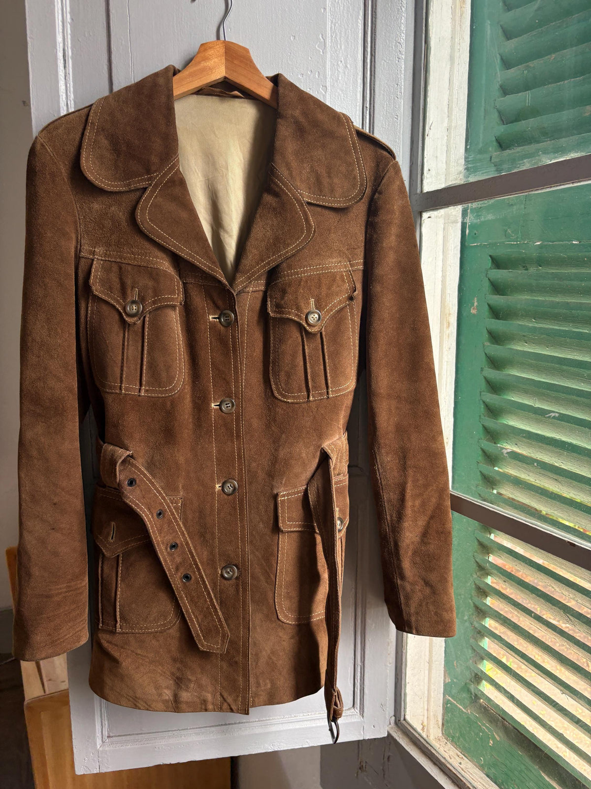 Vintage Suede Safari Jacket, Brown Leather Belted Jacket, 70s Boho Western Coat, Festival Jacket, Real Suede Utility Jacket, Dark Academia