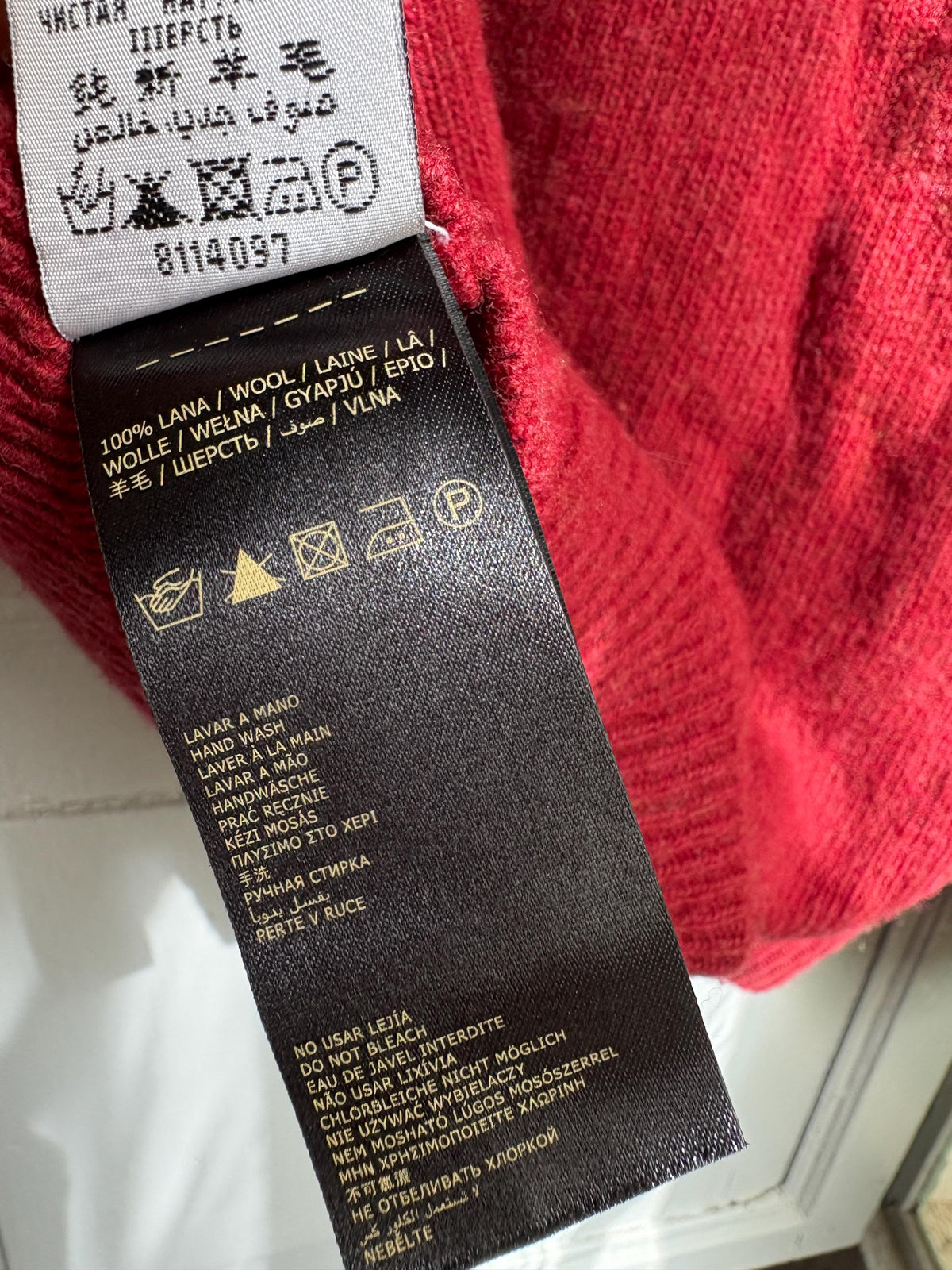 Pedro del Hierro Geelong Lambswool Jumper, Vintage Burgundy V Neck Sweater, Men's Pure Wool Knit, Quiet Luxury, Made in Spain
