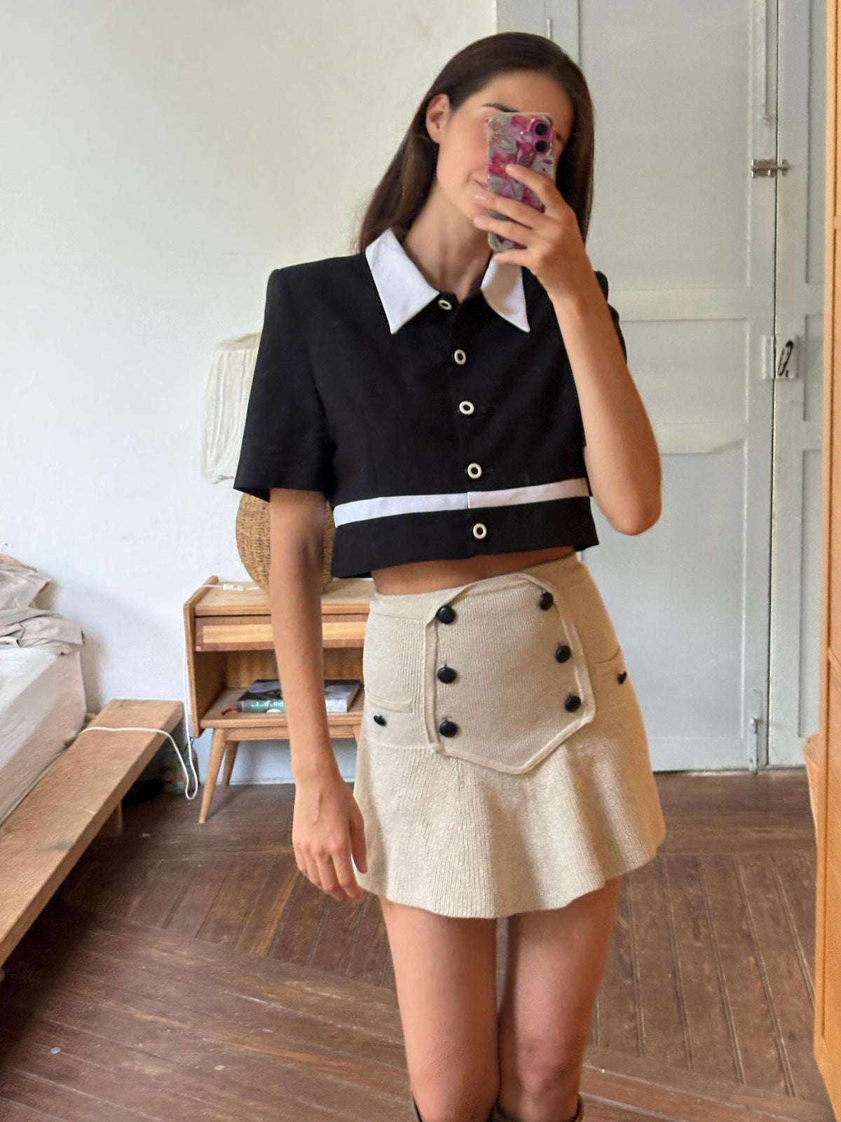 Vintage Cropped Mod Blouse, Black & White Retro Top, Padded Shoulders, Cropped Statement Blouse, Women's S