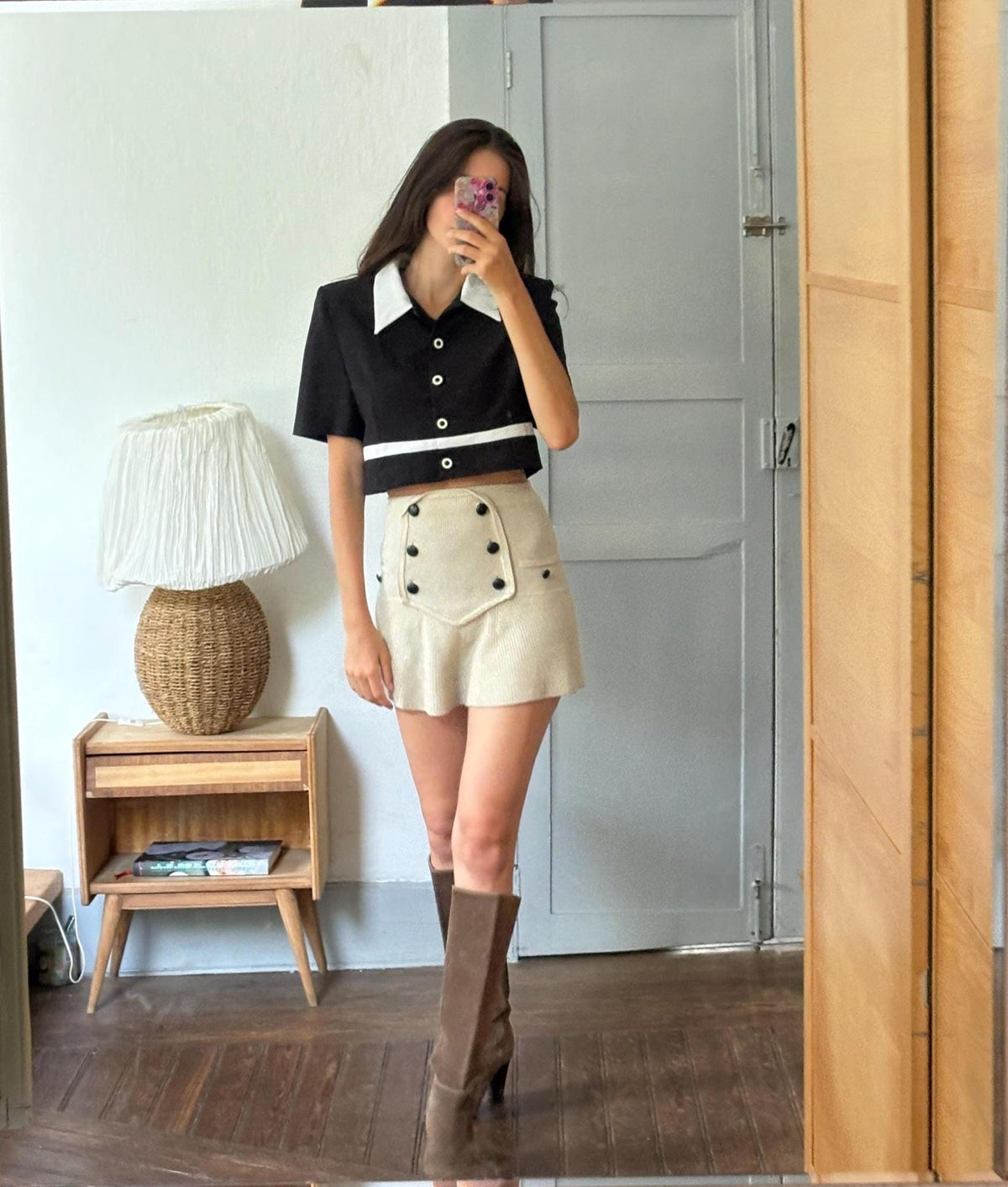 Vintage Cropped Mod Blouse, Black & White Retro Top, Padded Shoulders, Cropped Statement Blouse, Women's S