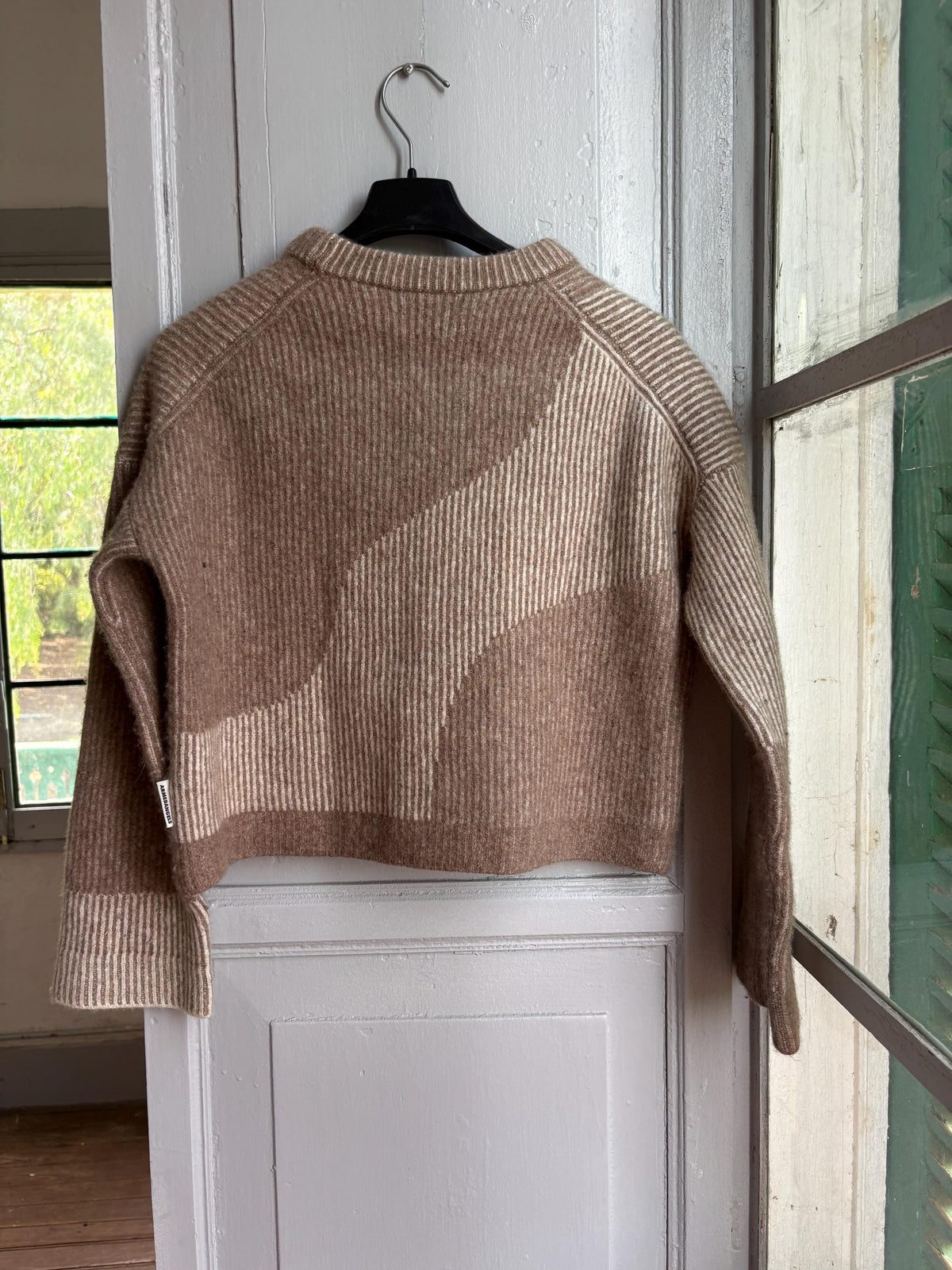 Armedangels Cropped Wool Blend Sweater, Neutral Colour Block Knit Jumper, Minimalist Women's XS - S