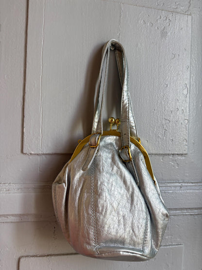 Vintage Silver Kiss Lock Handbag, Metallic Faux Leather Purse, Y2K Shoulder Bag, Retro Evening Bag, Small Women's Handbag