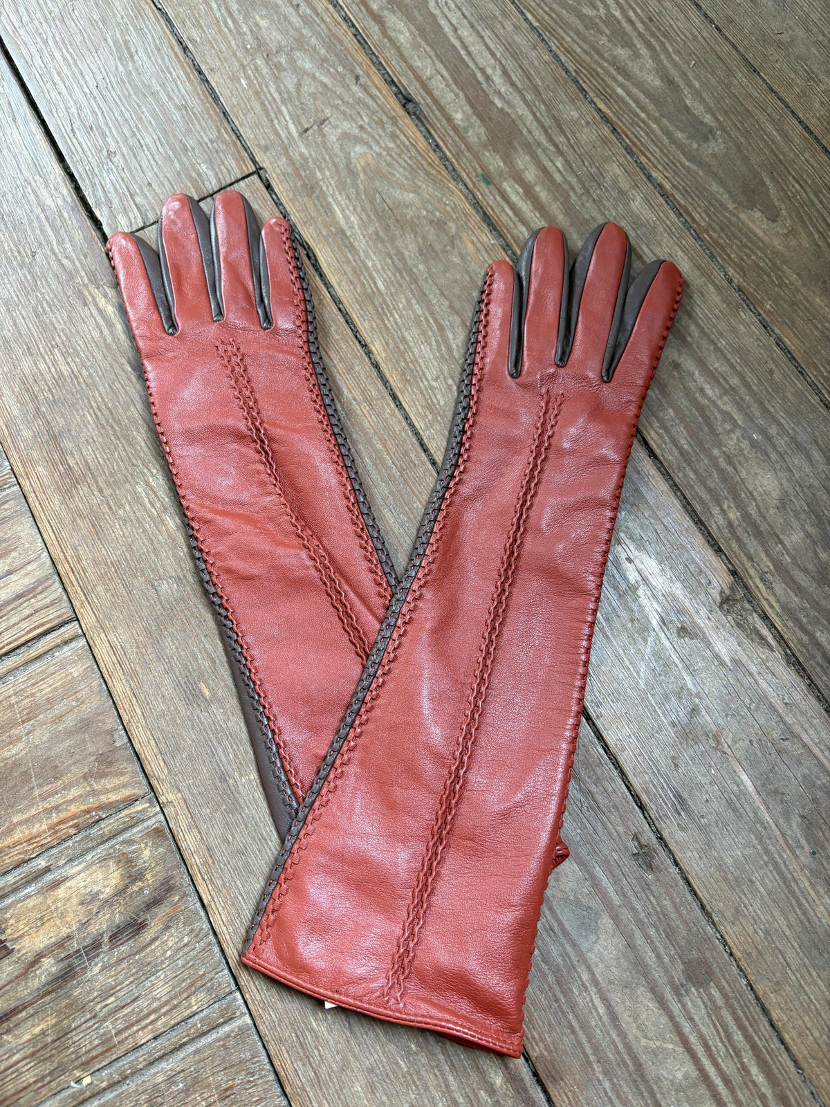 Vintage Long Leather Women's Gloves, Luxury Sheepskin Gloves, Opera Length winter Gloves,  Size M