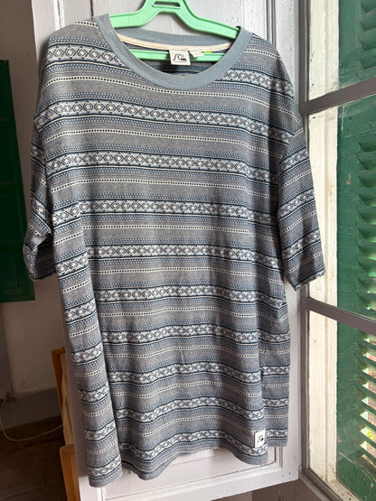 Vintage Quiksilver Tribal Stripe T Shirt, Men's Surf Tee, Festival Shirt, Y2K Skate T Shirt, Size L