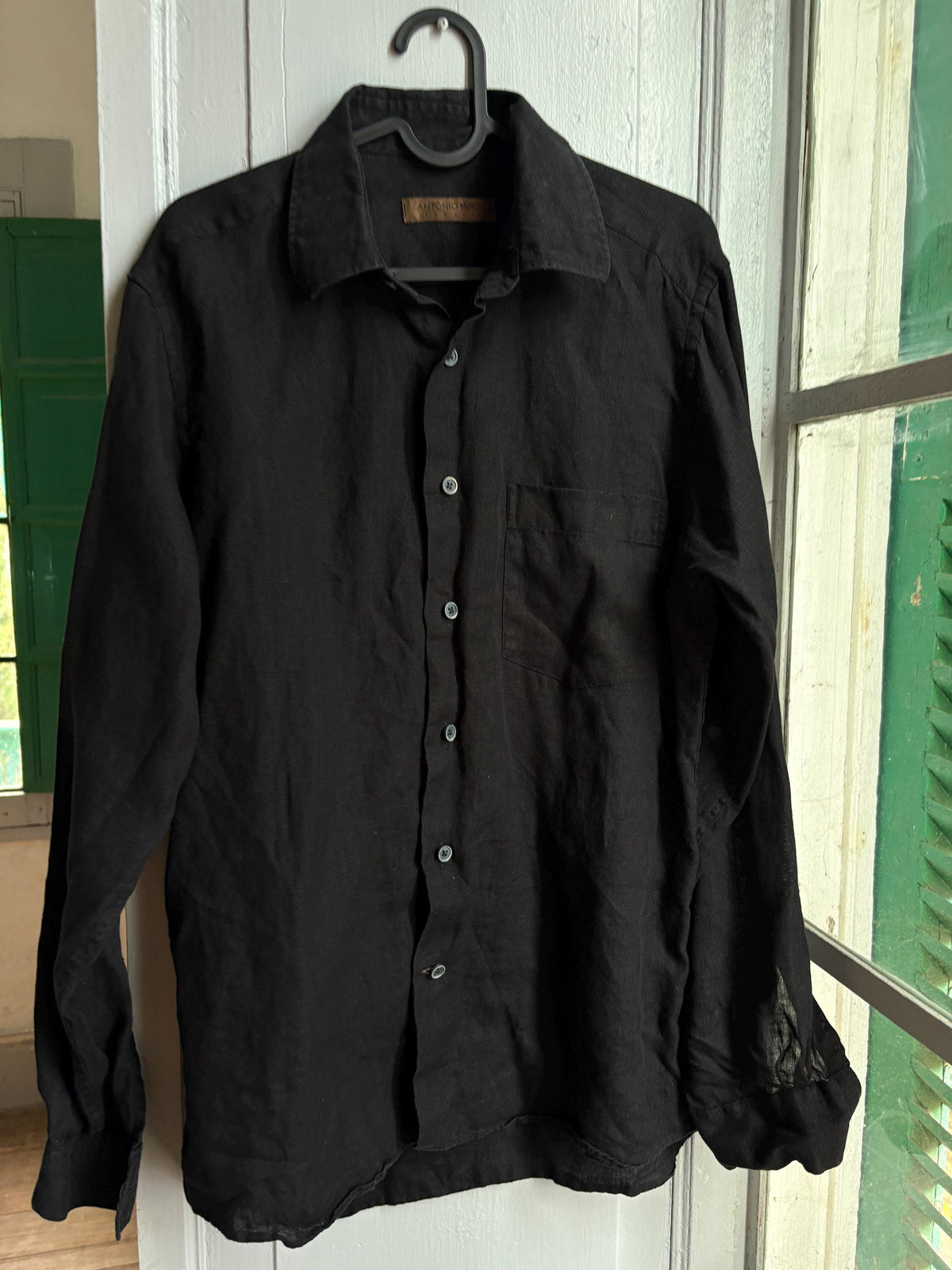 Antonio Miró Black Linen Shirt, Men's 100% Linen Button Down, Minimalist Summer Shirt, Designer Long Sleeve Shirt, Lightweight Black Shirt