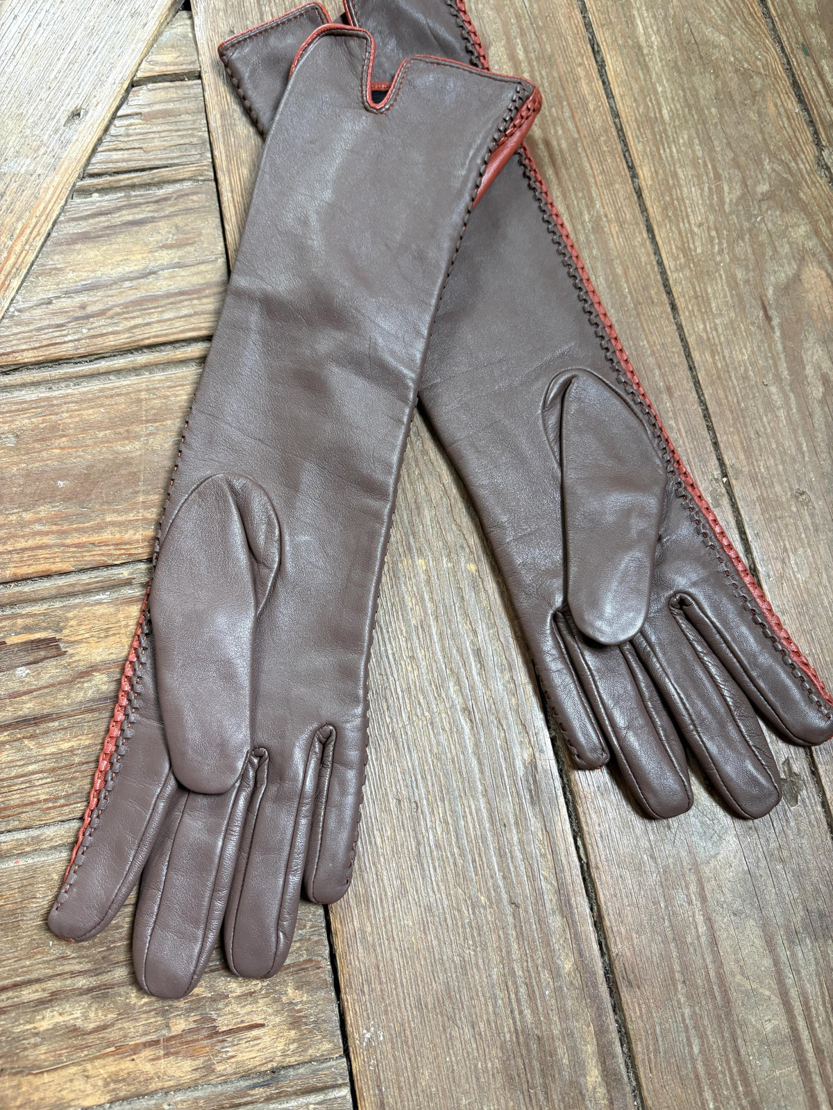 Vintage Long Leather Women's Gloves, Luxury Sheepskin Gloves, Opera Length winter Gloves,  Size M
