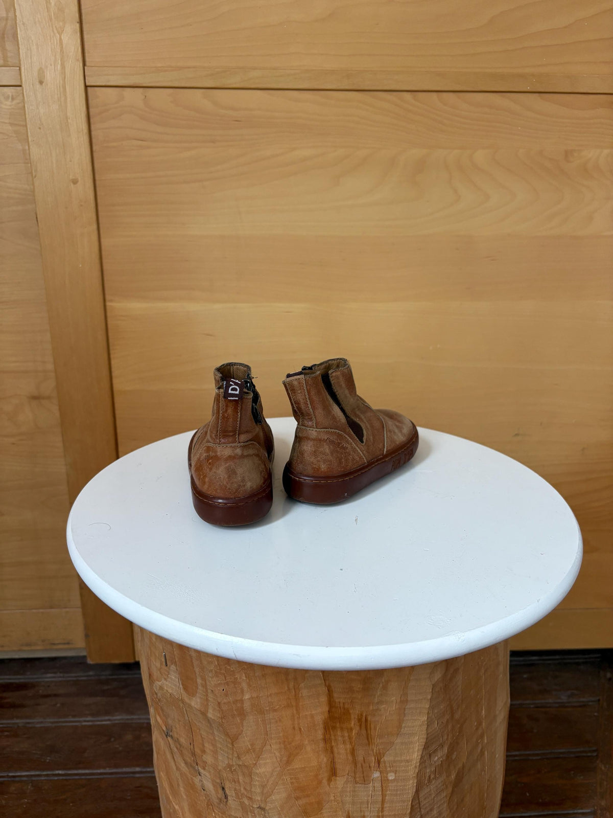 Pom d’Api Kids Leather Ankle Boots EU 26 | Cognac Brown Chelsea Boots | Preloved Children’s Shoes