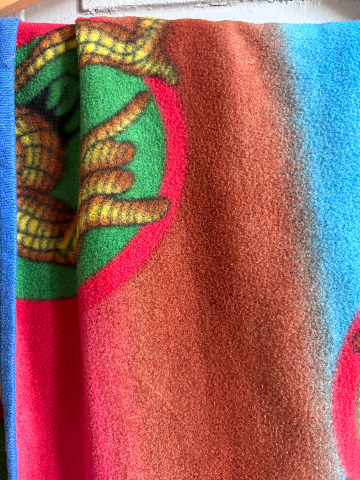 Vintage Spider-Man Fleece Blanket | Marvel | Retro Kids Throw | Large Blanket