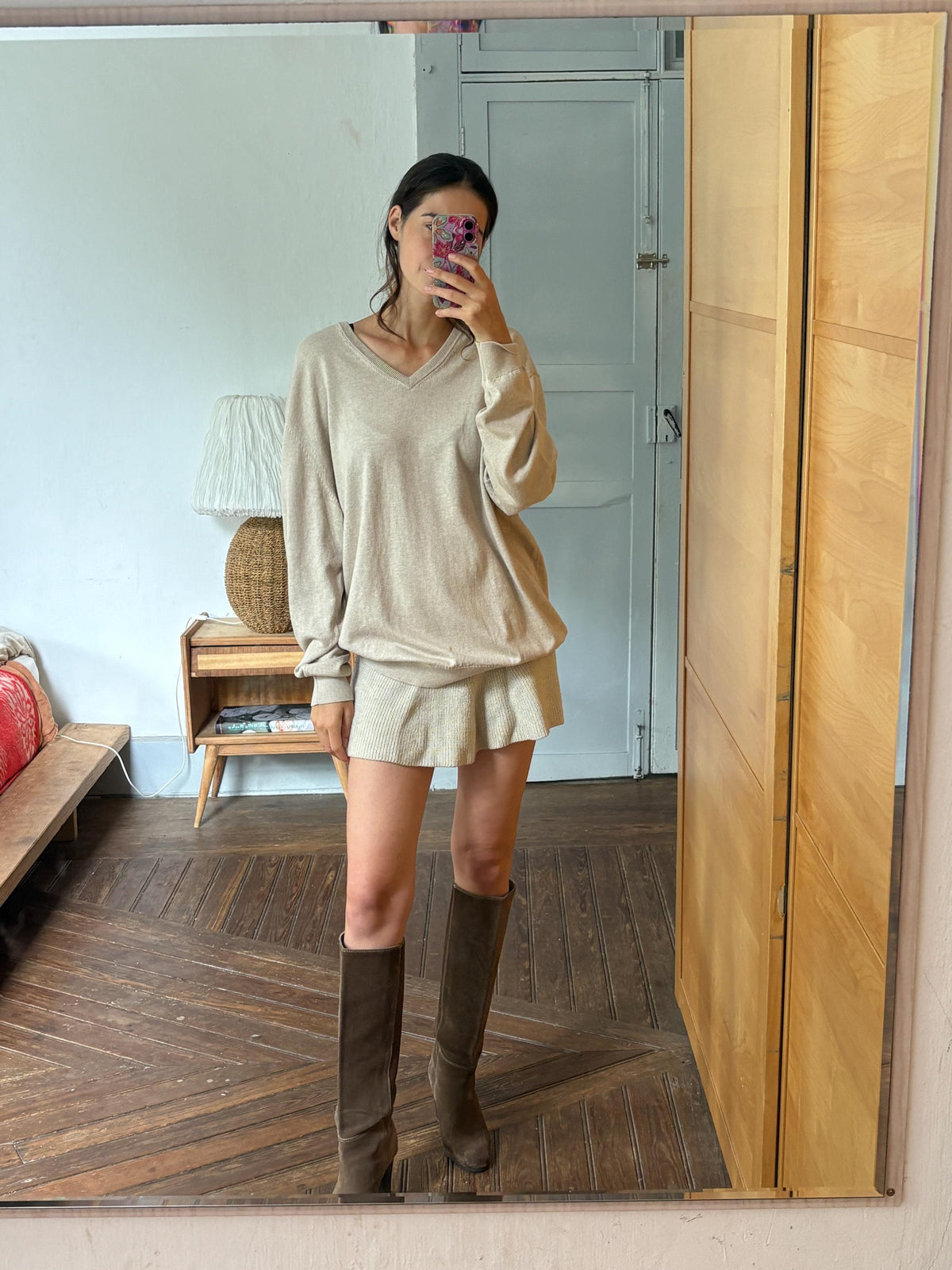 Luxe Beige Cotton Silk Cashmere Jumper | Men’s Oversized V-Neck Knit | Unisex Luxury Sweater