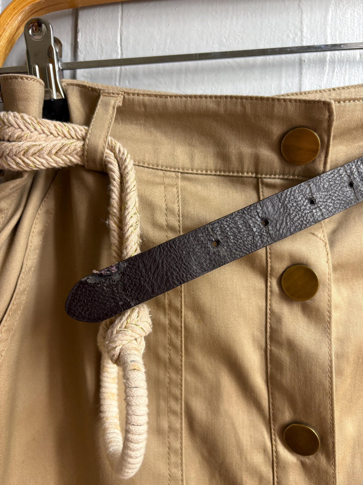 Morgan de Toi Beige High-Waist Skirt EU 36 | Belted Button-Front Utility Mini | French Y2K Safari Style