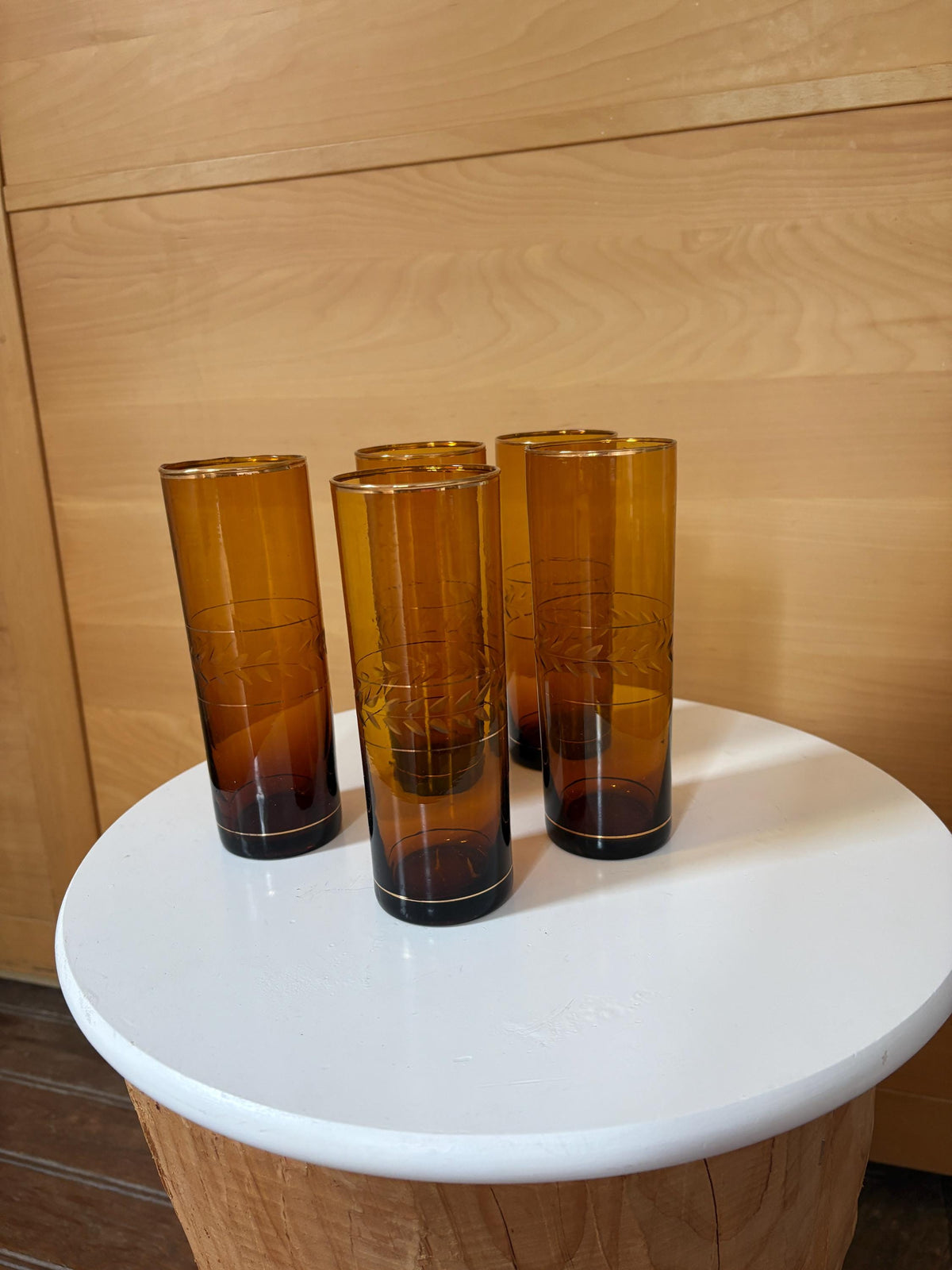 Vintage Amber Brown Highball Glasses Set of 5 | Gold-Rimmed Etched Leaf Tumblers | Elegant Retro Barware