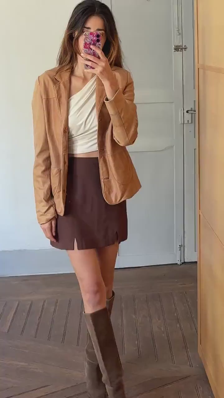 Vintage Piel de Caprino leather blazer, Tan light brown jacket, unisex casual oversized fit, classic retro 90s aesthetic,