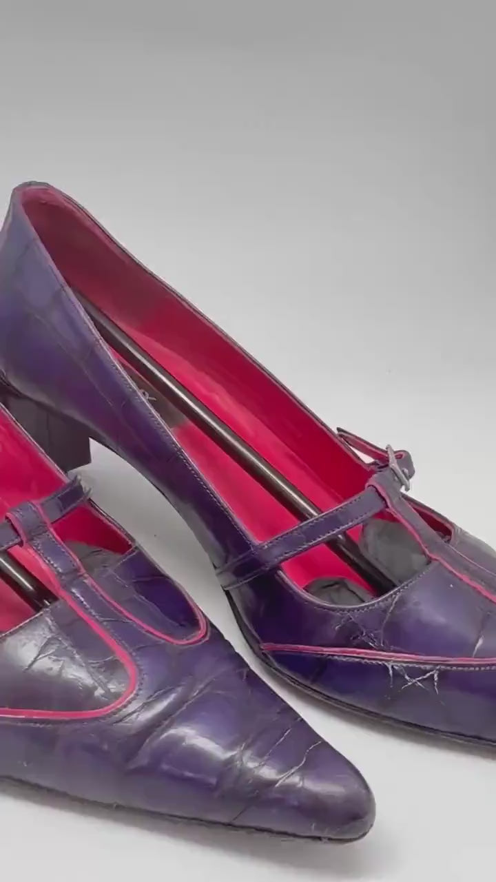 DKNY T-strap vintage heels – shiny orchid real leather – size 7.5 – made in Spain – Y2K designer shoes – retro pointed toe – 7cm heel