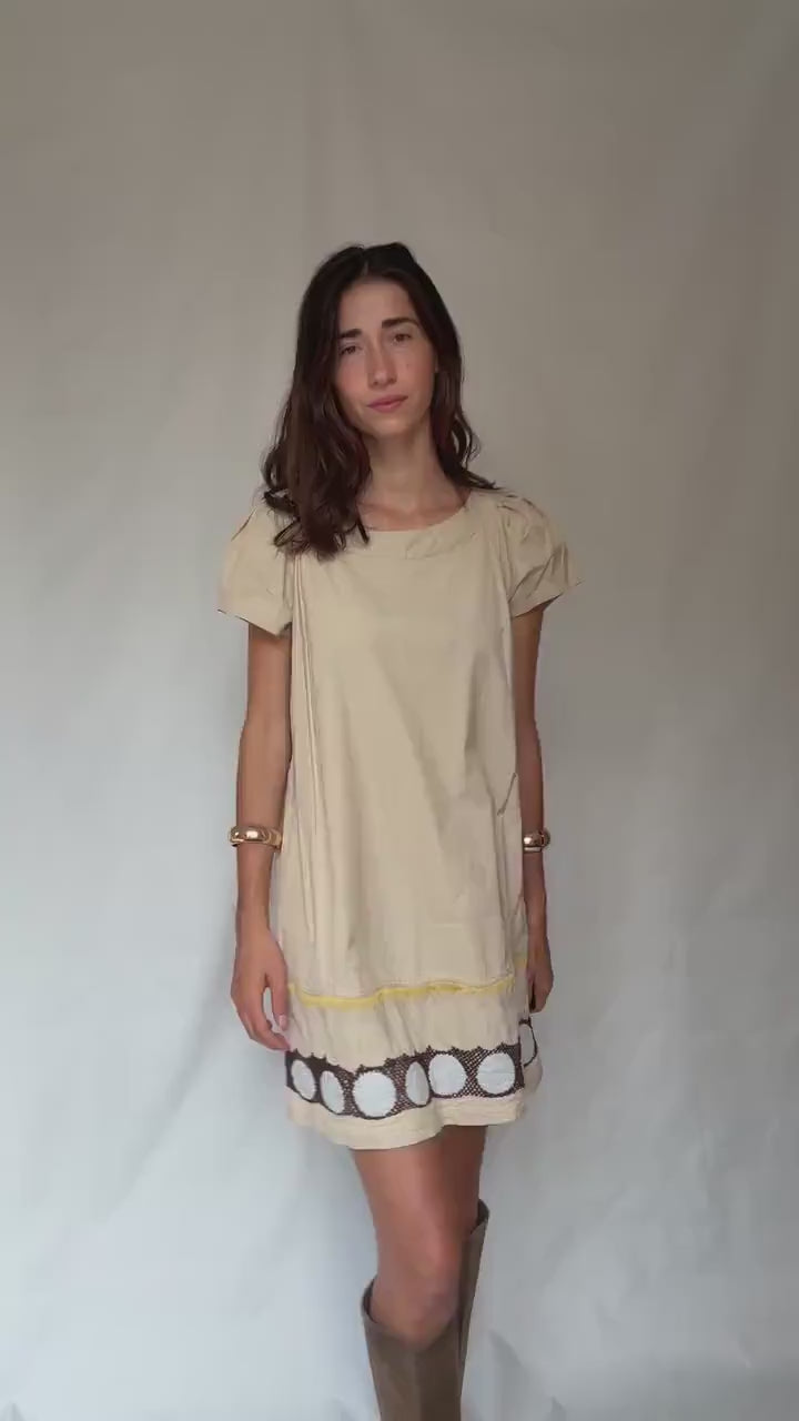 Simple and playful short woman dress, Beige Hoss Intropia beige cotton-silk summer mini dress – size 42 -M - L
