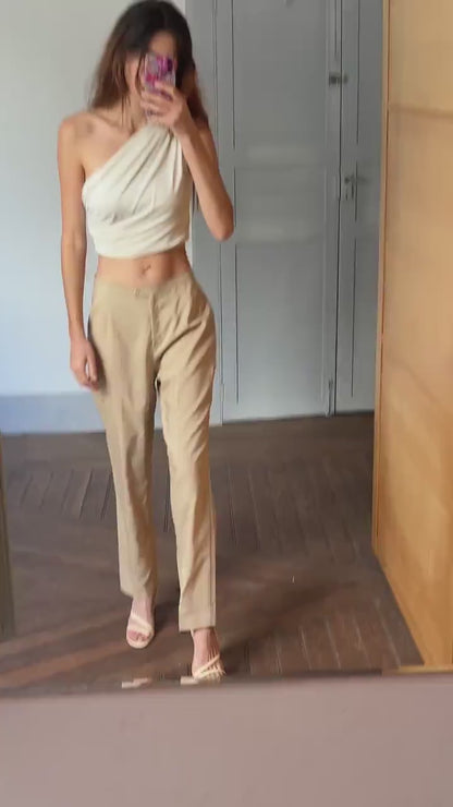 Vintage High Waisted Wool Trousers – Size M / Elegant Beige Designer Pants
