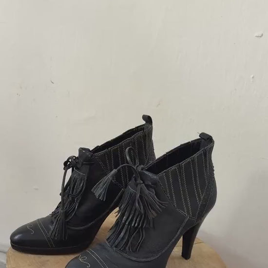 Vintage Adolfo Dominguez Black Leather Heels – Fringe Detail & Western Chic Vibes, Size EU 37 - US 6.5–7 -  UK 4.5
