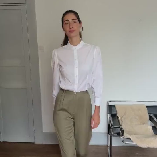 Vintage Italian Wool Trousers – Green Pleated High Waist Pants, Light Academia Workwear, 100% Wool, Made in Italy, Size XS - S