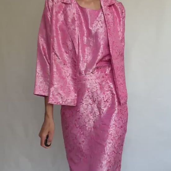 Vintage Pink Brocade Set – Handmade Spanish Skirt Top Jacket Suit – Barbie core office outfit, Size M-L