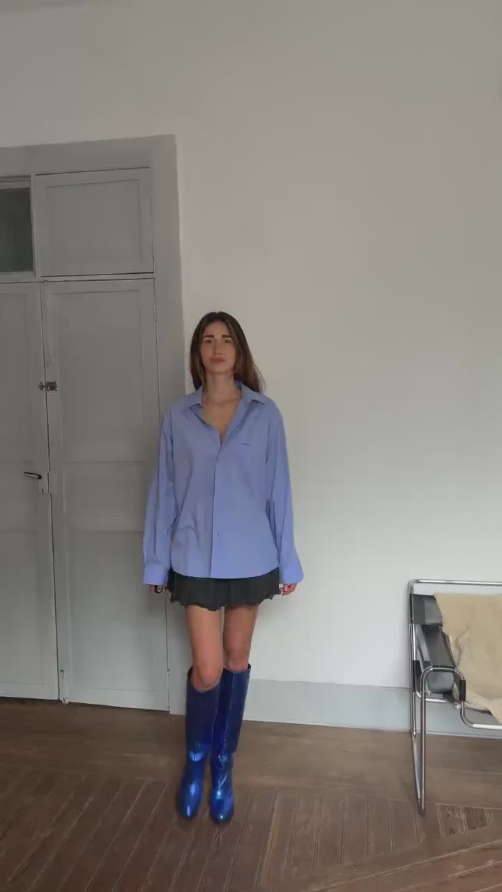 Vintage Pierre Cardin Classic Blue Shirt – Unisex Oversized Button-Up, 80s Style in Cotton Blend, Menswear-Inspired, Size L