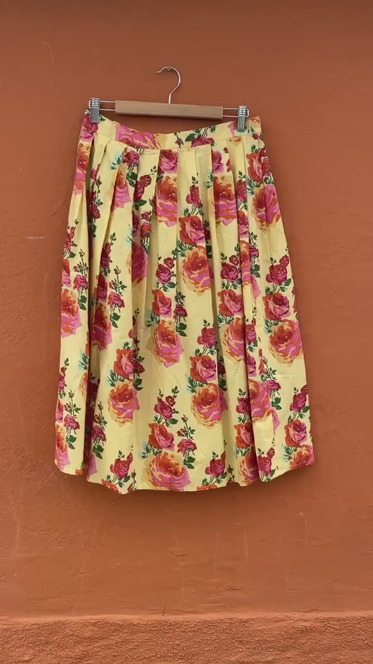 Retro yellow floral midi high waist skirt, Vintage Ungaro Ter Paris pleated wedding guest skirt, Summer picnic designer wear, Made in Italy