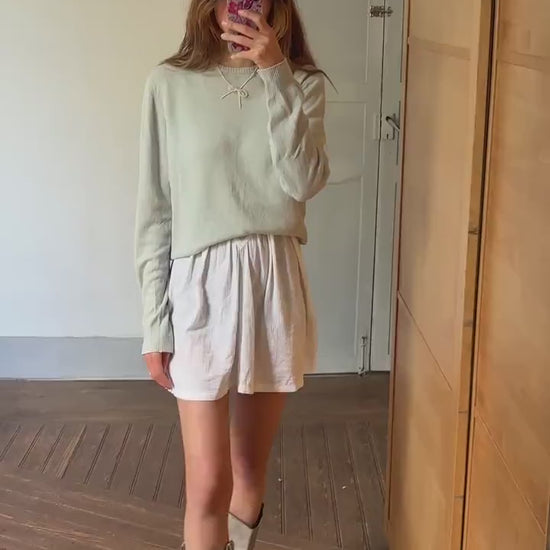 Vintage Sisley Wool Jumper – Pure New Wool – Made in Italy – Soft Sage Green Knit – Size M