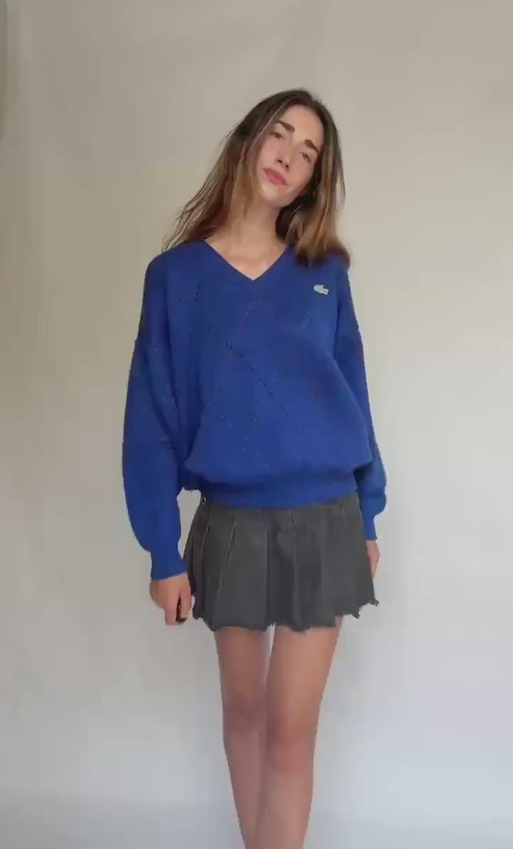 Vintage Lacoste navy V-neck sweater – wool blend pullover with logo – size 6 made in Spain