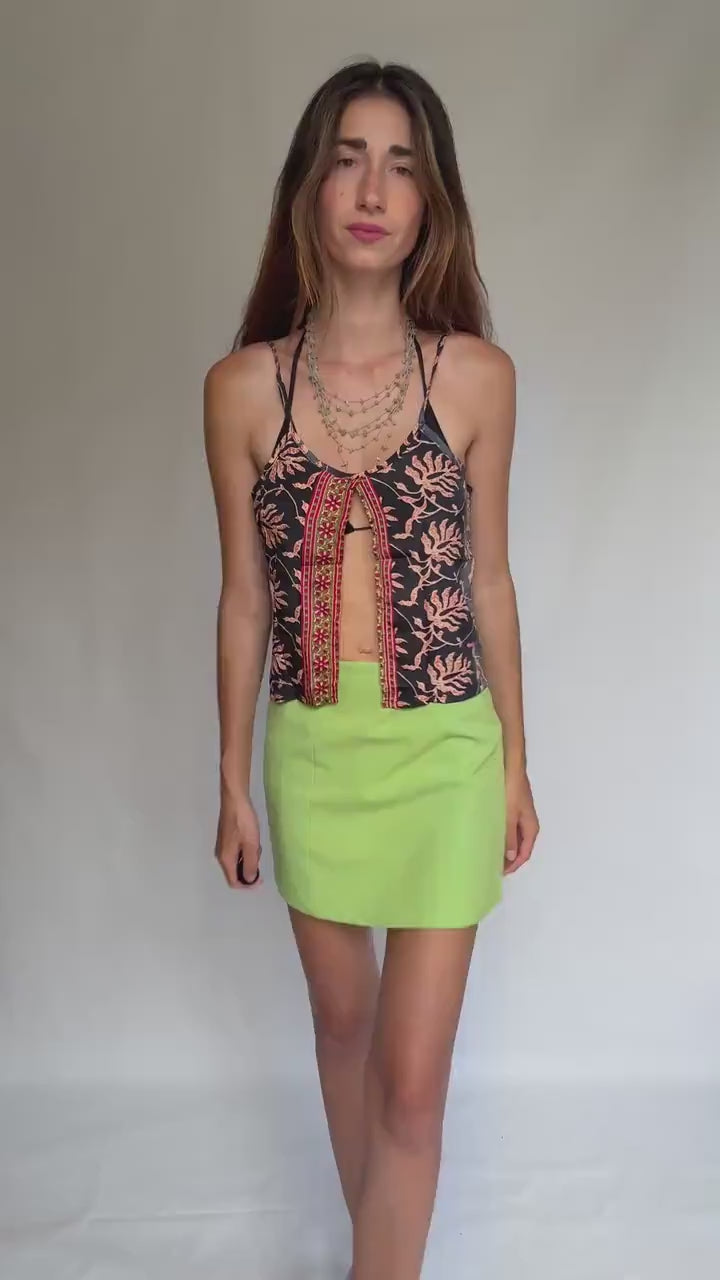 Boho silk camisole top – tropical floral embroidery, open front cut, Coachella-style festival look, 70% silk, fits size S/M, Y2K vibe