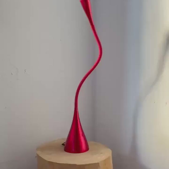 Sculptural red wavy table lamp with flexible neck, touch switch, modern space-age vibe, bold statement lighting, sturdy vintage build